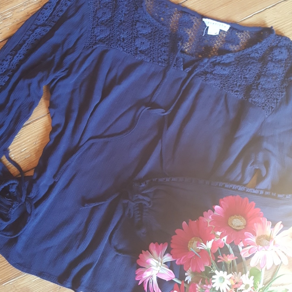 Boutique Top with Slit Bell Sleeves Crochet Yoke